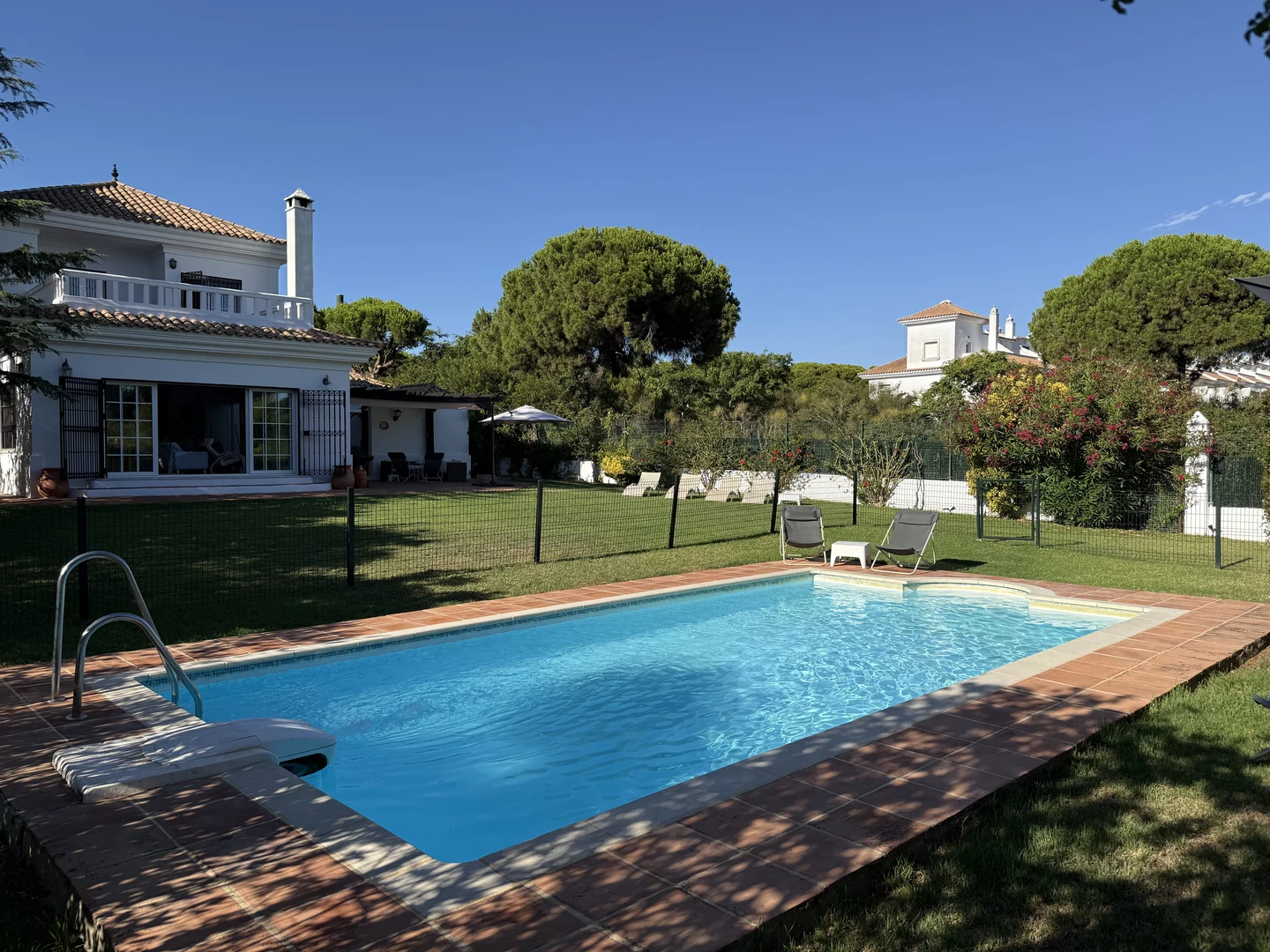 Private pool in the heart of the garden