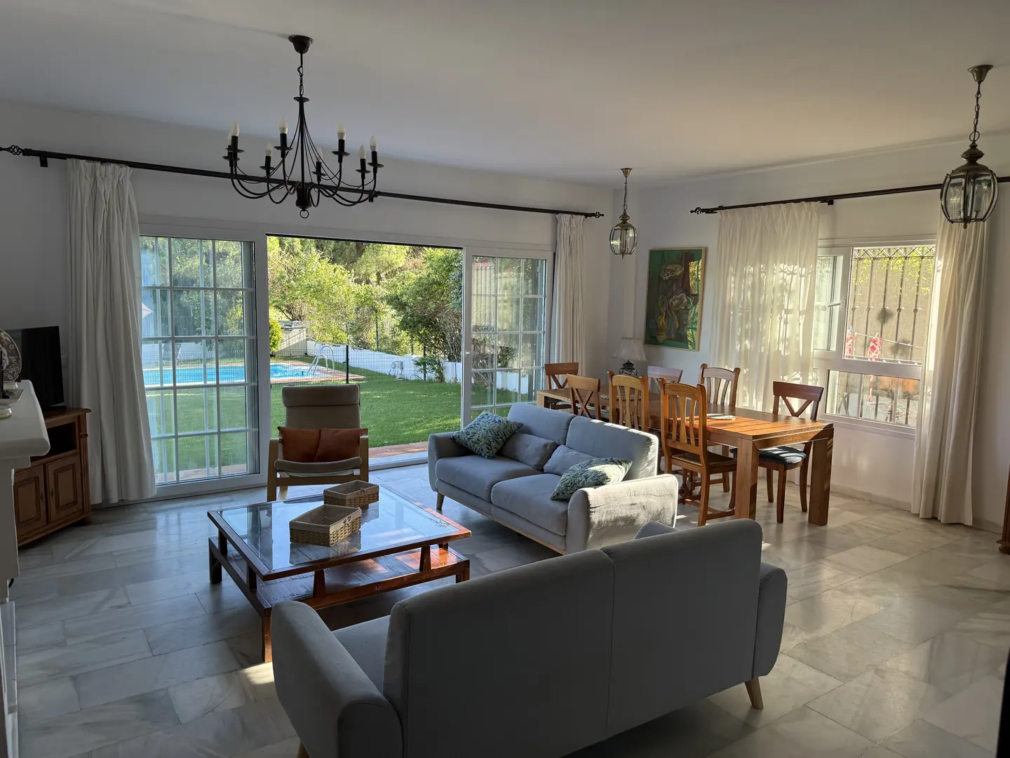 Light-filled living and dining room